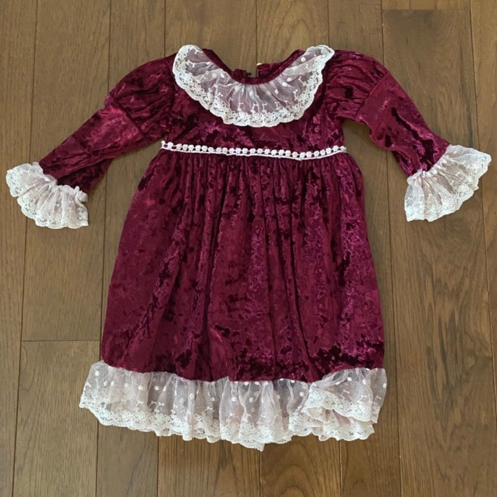 NWOT Frilly Frocks Velvet and Lace Dress (2T)